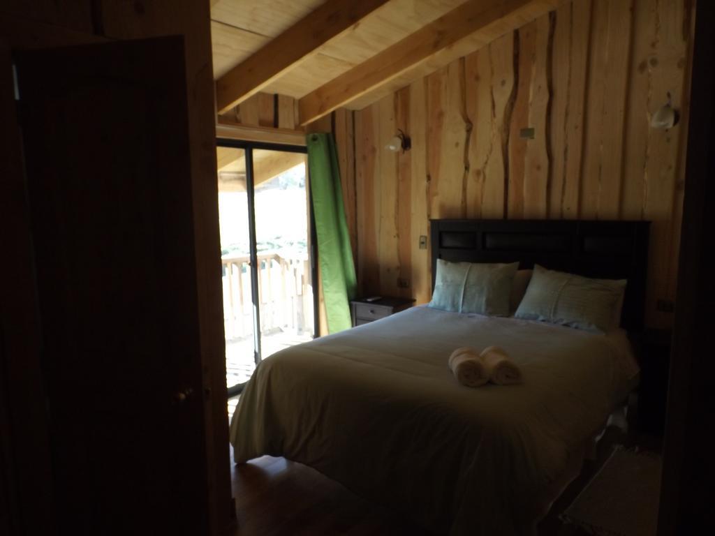 Hostal Los Alamos Neltume Luaran gambar
