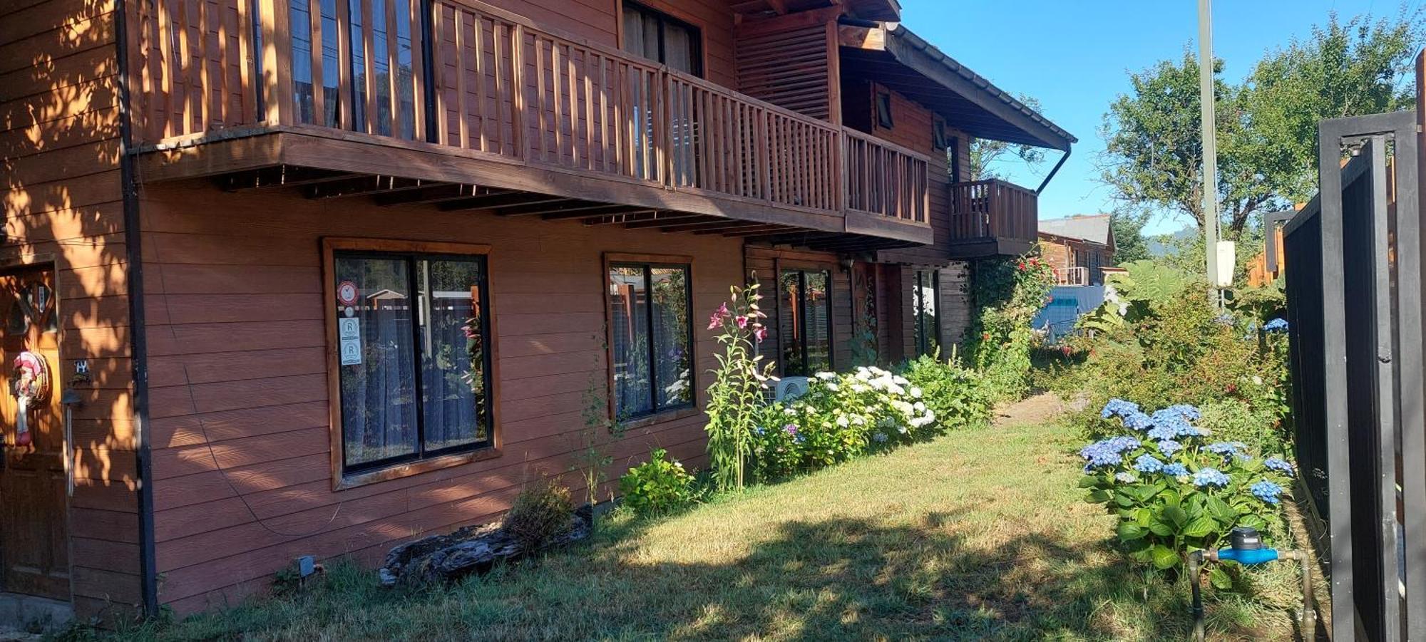 Hostal Los Alamos Neltume Luaran gambar