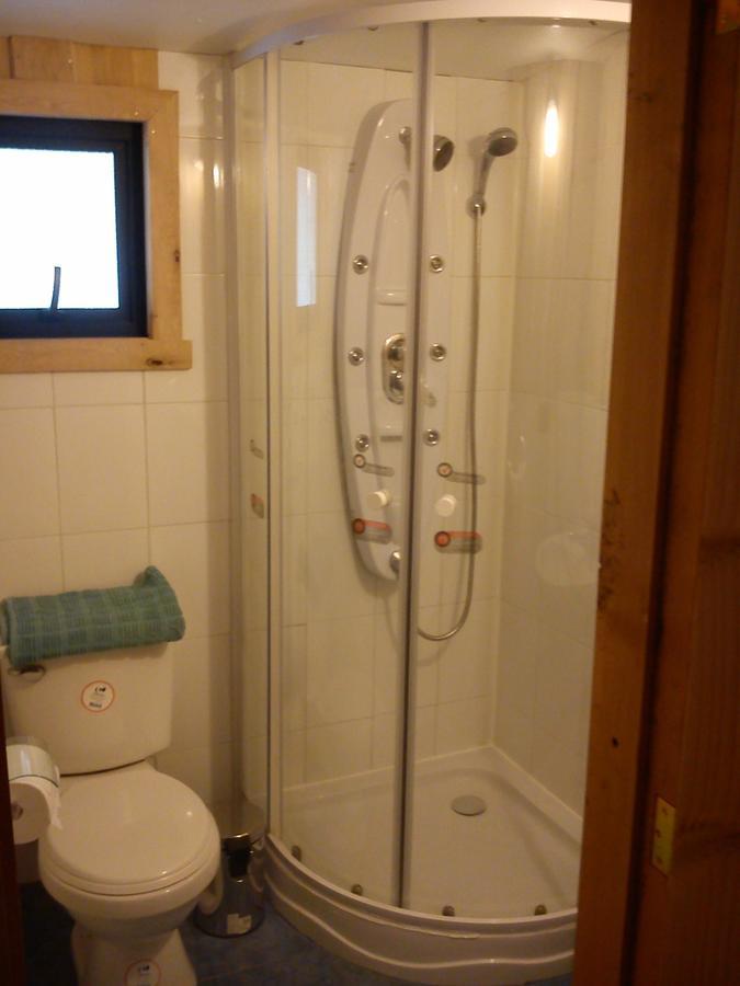 Hostal Los Alamos Neltume Luaran gambar